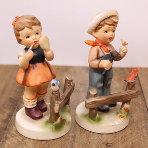 2 Vintage Inarco Porcelain Boy and Girl Figurines - Japan