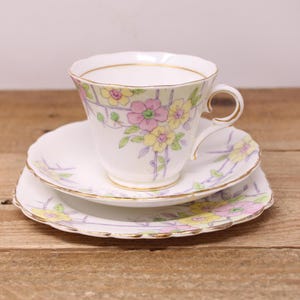 Colclough  - Bone China Pink Cup & Saucer and Square Dessert Plate – Pink and Yellow Florals - 6592