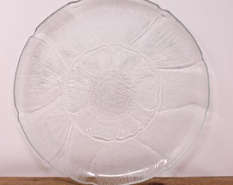Vintage Arcoroc Fleur Clear Glass 13" Large Dinner Plate with Scalloped Edges