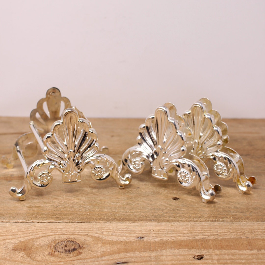 Vintage Elegance Silver Plate Flatware Caddy Set Buffet Silverware