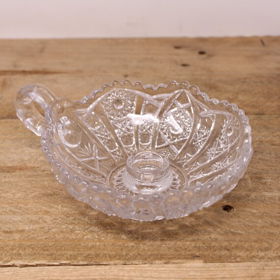 Assorted Vintage Pressed Glass, Crystal, and Cut Glass Finger Bowls Assorted Vintage Pressed Glass, Crystal, and Cut Glass Finger Bowls