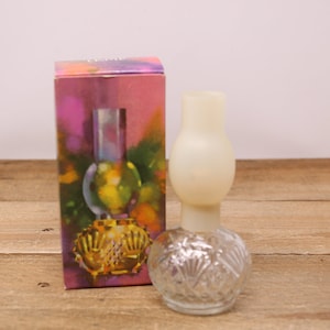 Vintage Avon Chimney Lamp with Bird of Paradise Cologne Mist (empty)