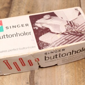 Vintage Singer Buttonholer - 489500