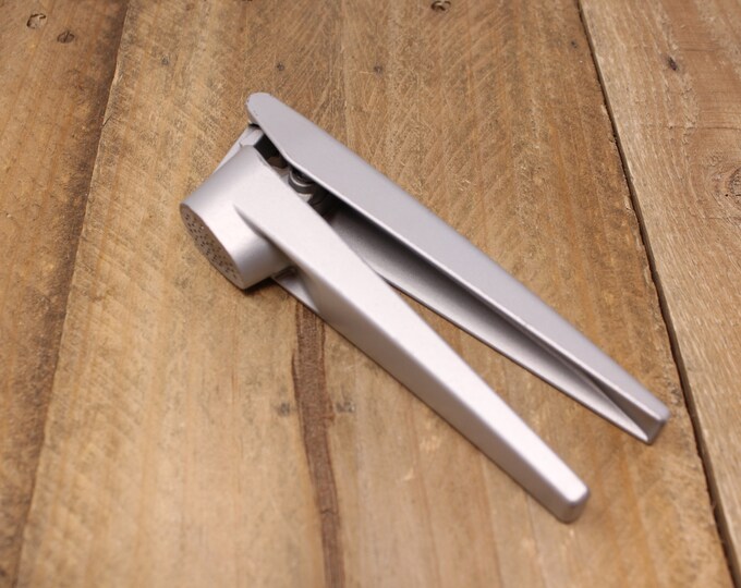 Vintage Zyliss Susi Aluminum Garlic Press Made in Switzerland U.S. Pat