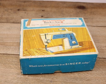 Vintage Singer Special Touch and Sew Zig-Zag Sewing Machine Accessories - Model 638
