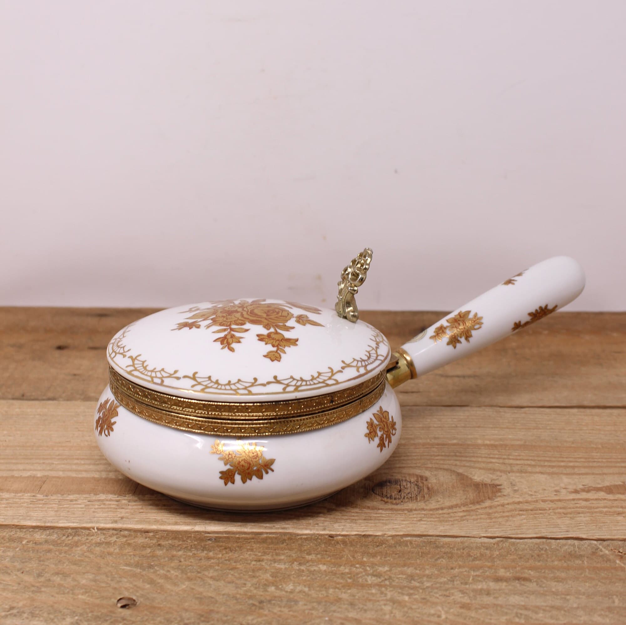 Vintage Andrea by Sadek Porcelain Vintage Andrea by Sadek Porcelain