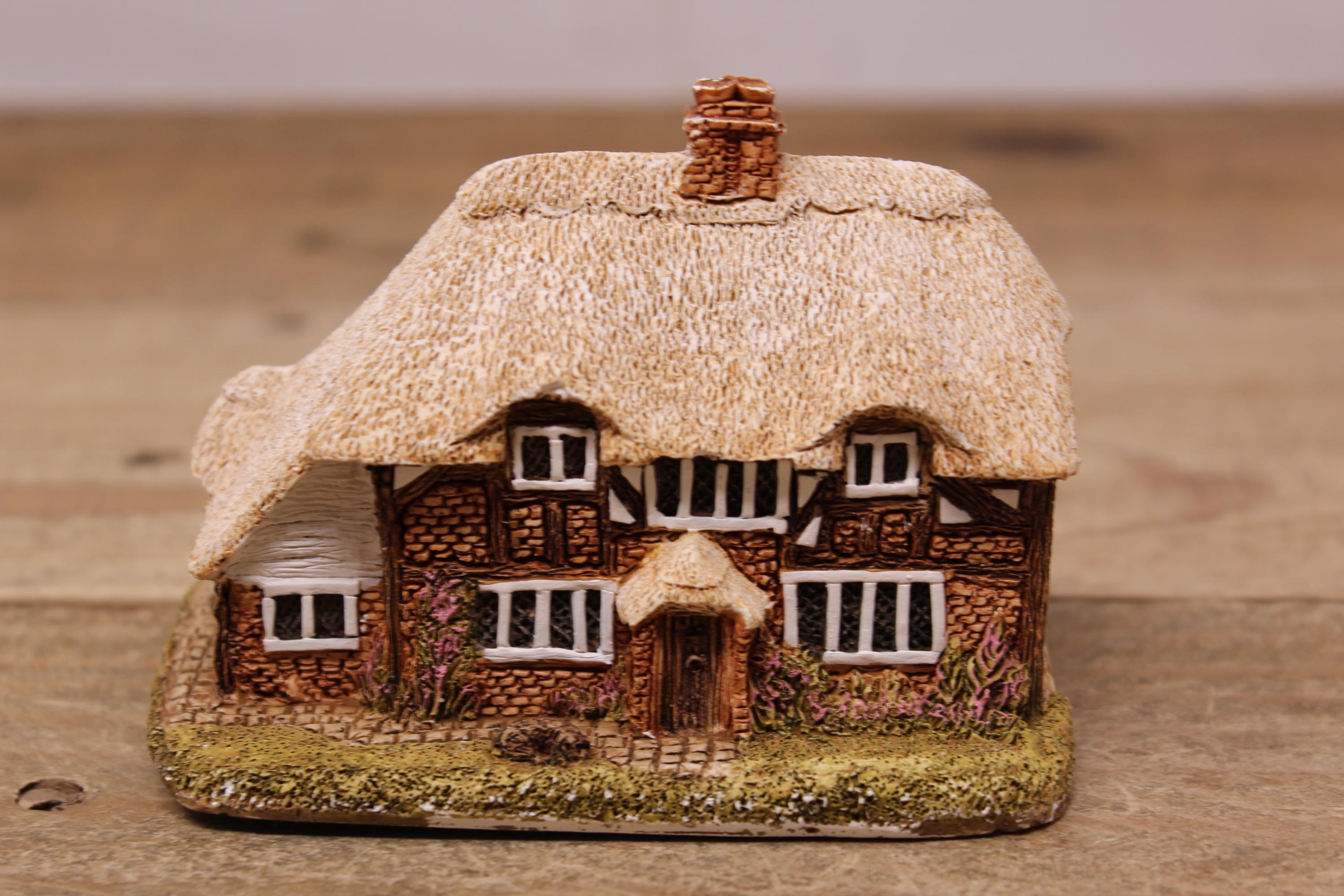 リリパットレーンLilliputLane HoneysuckleCottage il_fullxfull.6473556975_rwsl.jpg
