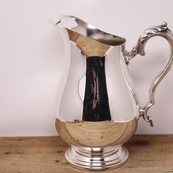 Vintage Wm. Rogers - Silver Plated Water Pitcher with Ice Guard