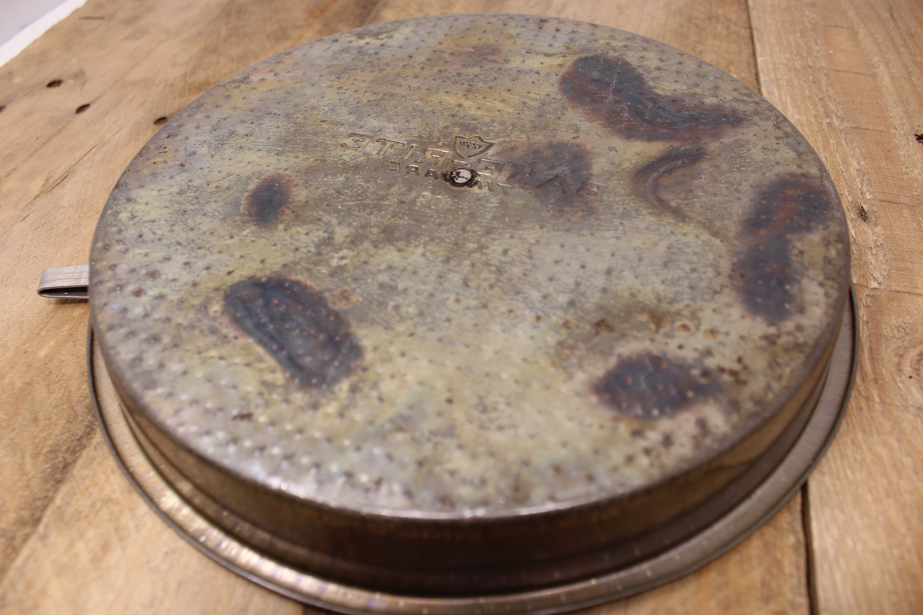 Vintage Bake Rite 109 - Round Slider Tin - Etsy