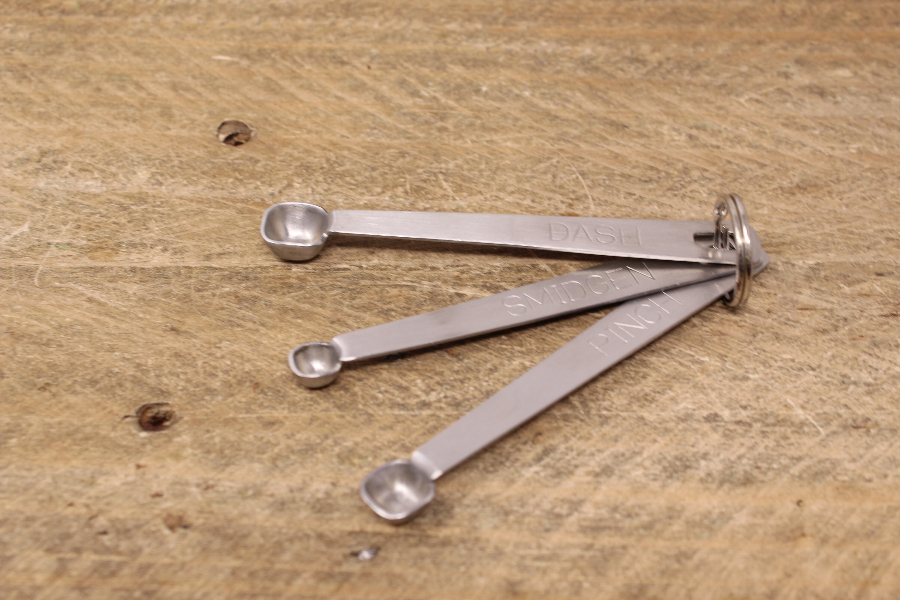 Antrader 201 Stainless Steel 4-Piece Mini Measuring Spoon Set- Dash Pinch  Smidgen Nip Kitchen Tools & Gadgets