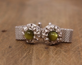 Vintage Silver Mesh Wrap Around Cufflinks with Green Stone