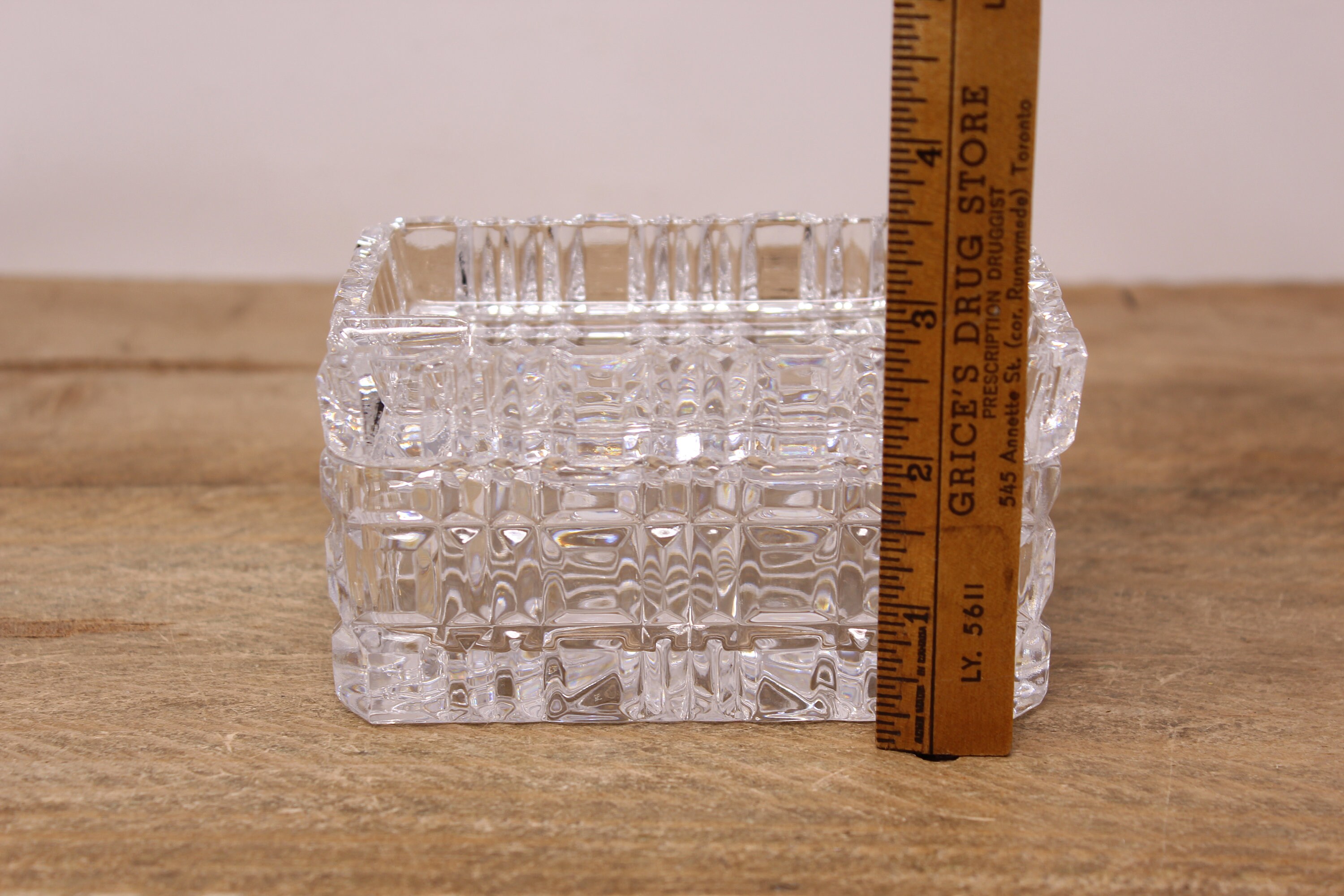 Vintage Cut Crystal Ashtray Cigarette Case Set - Lid and Base - Cigarette  Box With Ashtray Lid - Julia Glassworks, Poland