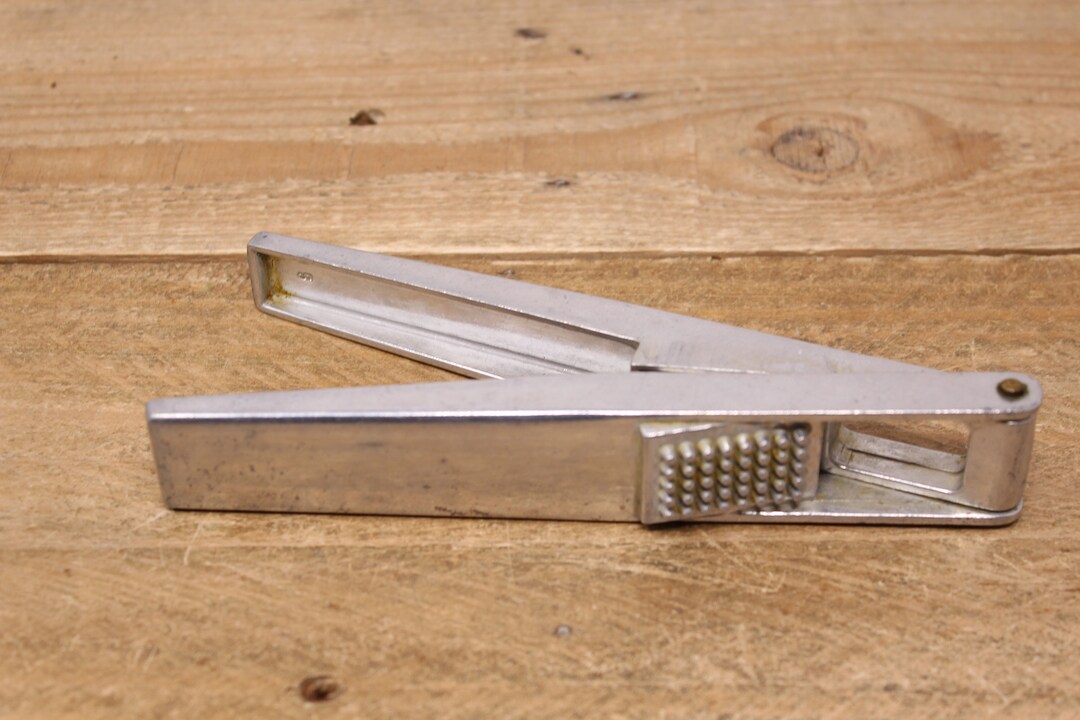 Vintage Brevettato Metal Garlic Press Made in Italy Etsy