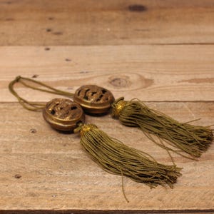 Vintage Brass Decor with Tassel - Curtain Tie-Backs / Hold-Backs