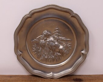 Vintage Pewter Wall Decor Plate - Retriever Dog / Hunting Dog Design - Germany