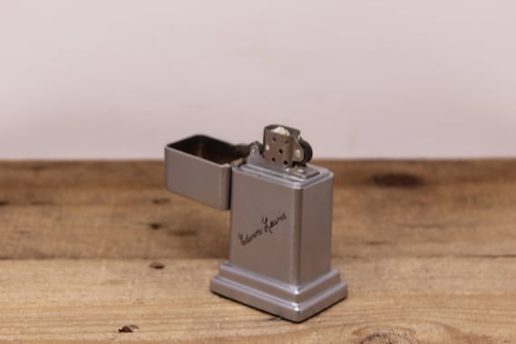 Vintage Zippo Barcroft Table Lighter - Unfired - Engraved