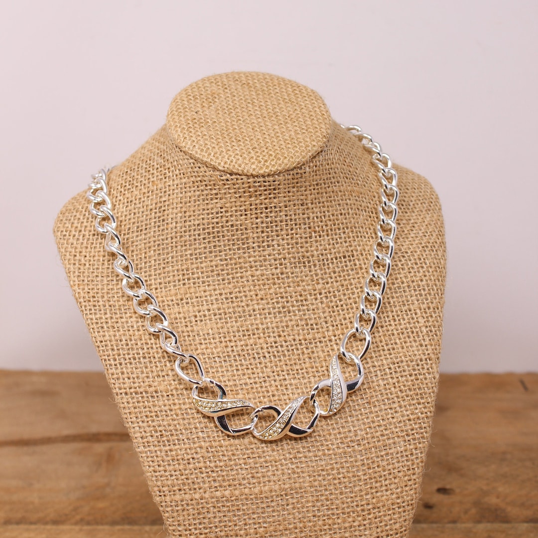 SAQ Chunky Silver Tone Costume Jewelry Necklace