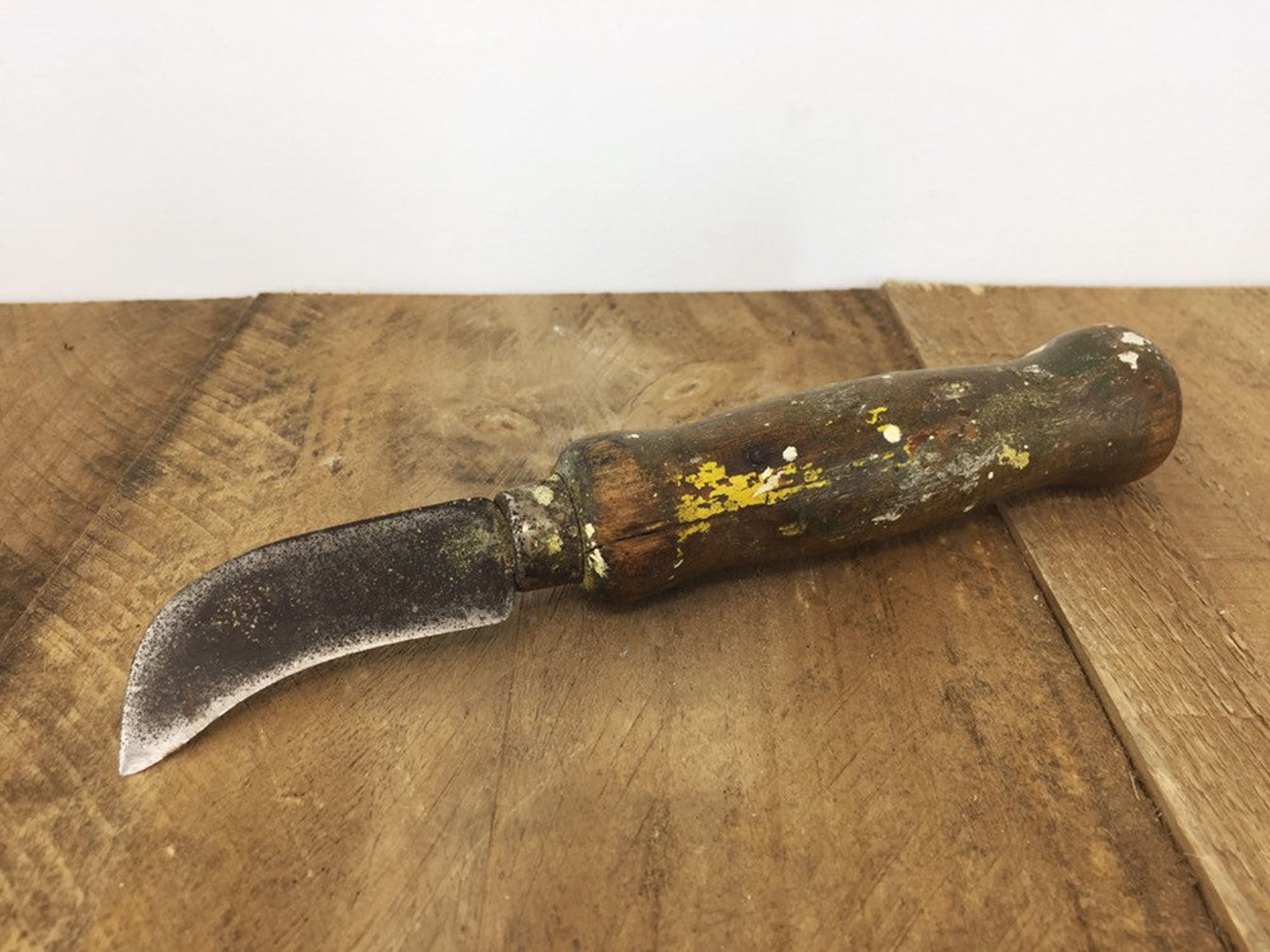 Vintage Curved Blade Carpet Knife With Wood Handle Etsy