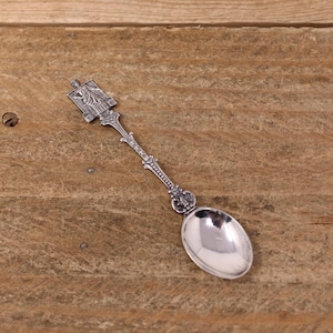 Vintage H. Hooykaas HH 90 - Woman with Yoked Buckets -  Silverplated Volendam Souvenir Spoon / Sugar Spoon - Holland
