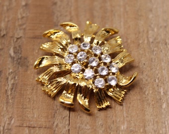 Gold Tone Flower Brooch with Rhinestone Decor
