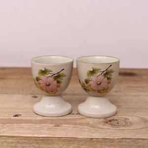 2 Vintage Floral Design - Porcelain Egg Cups
