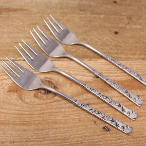 フロッシュページ Vintage Set Five 1847 Rogers Bros Warranted Leaf Pattern