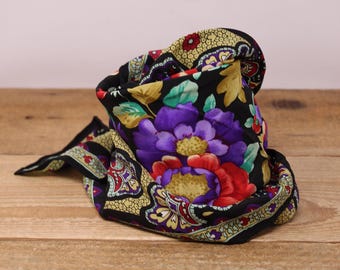 Foulard Vintage En Soie Bill Blass - Imprimé Géométrique Marron - Soie Satin - Occasion élégante