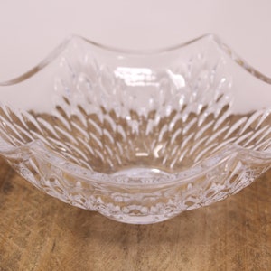 Vintage Pressed Glass Bowl / Candy Bowl / Serving Bowl