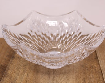 Vintage Pressed Glass Bowl / Candy Bowl / Serving Bowl