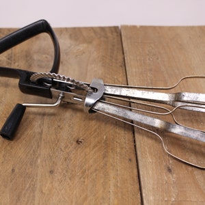 Vintage Ekco  Egg Beater / Hand Mixer