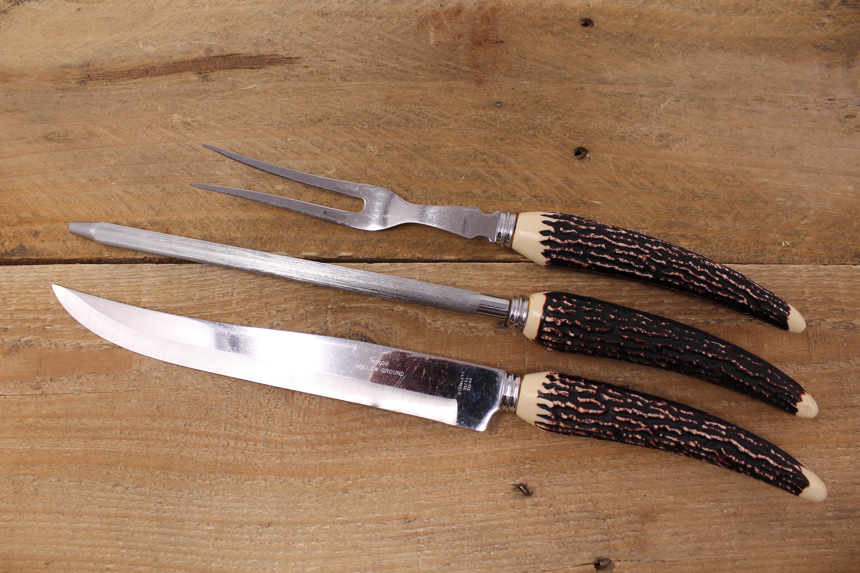 Basic Leather Stamping & Carving Set 6 Leathercraft Stamping Tools, 1 Swivel  Knife, 1 Stylus Beginner's Kit 