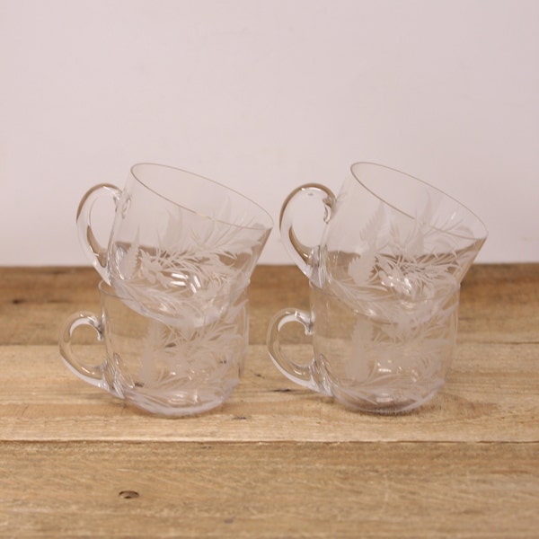 4 Delicate Fern Design Punch Glasses / Cups with Applied Handle - Monogrammed M