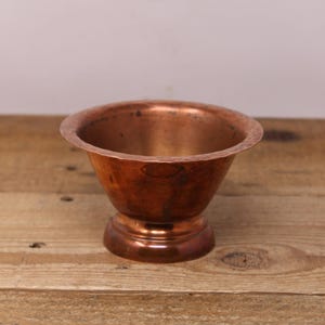Vintage Flemish Hammered Copper Small Pedestal Bowl by B.P. Co., Canada