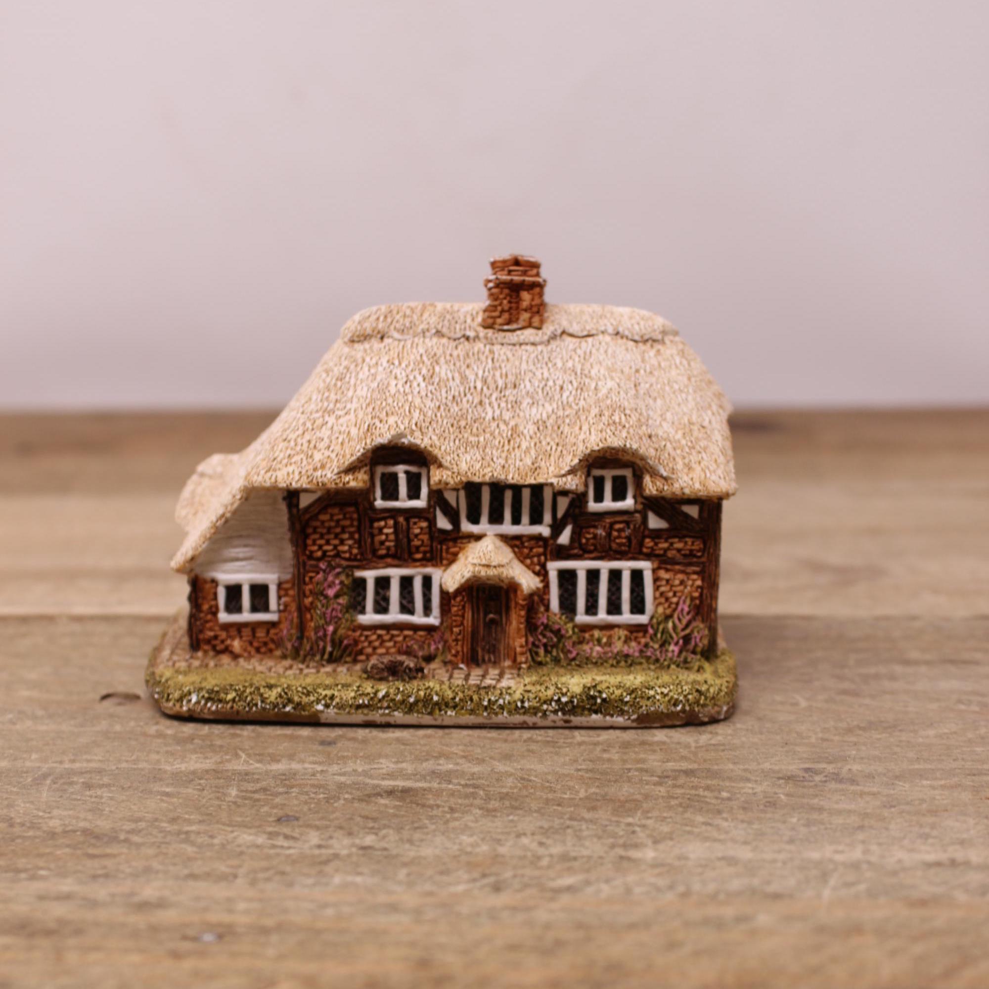 【レア!】Lilliput Lane/HONEYSUCKLE COTTAGE Lilliput Lane - Honeysuckle Cottage