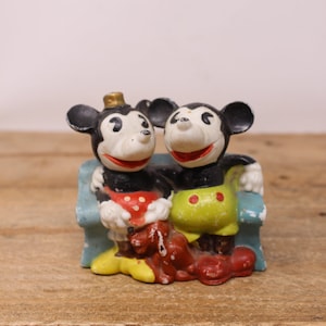 Vintage 1930s Walt Disney Mickey & Minnie Mouse Cuddling on a Couch with Pluto Figurine - 5335