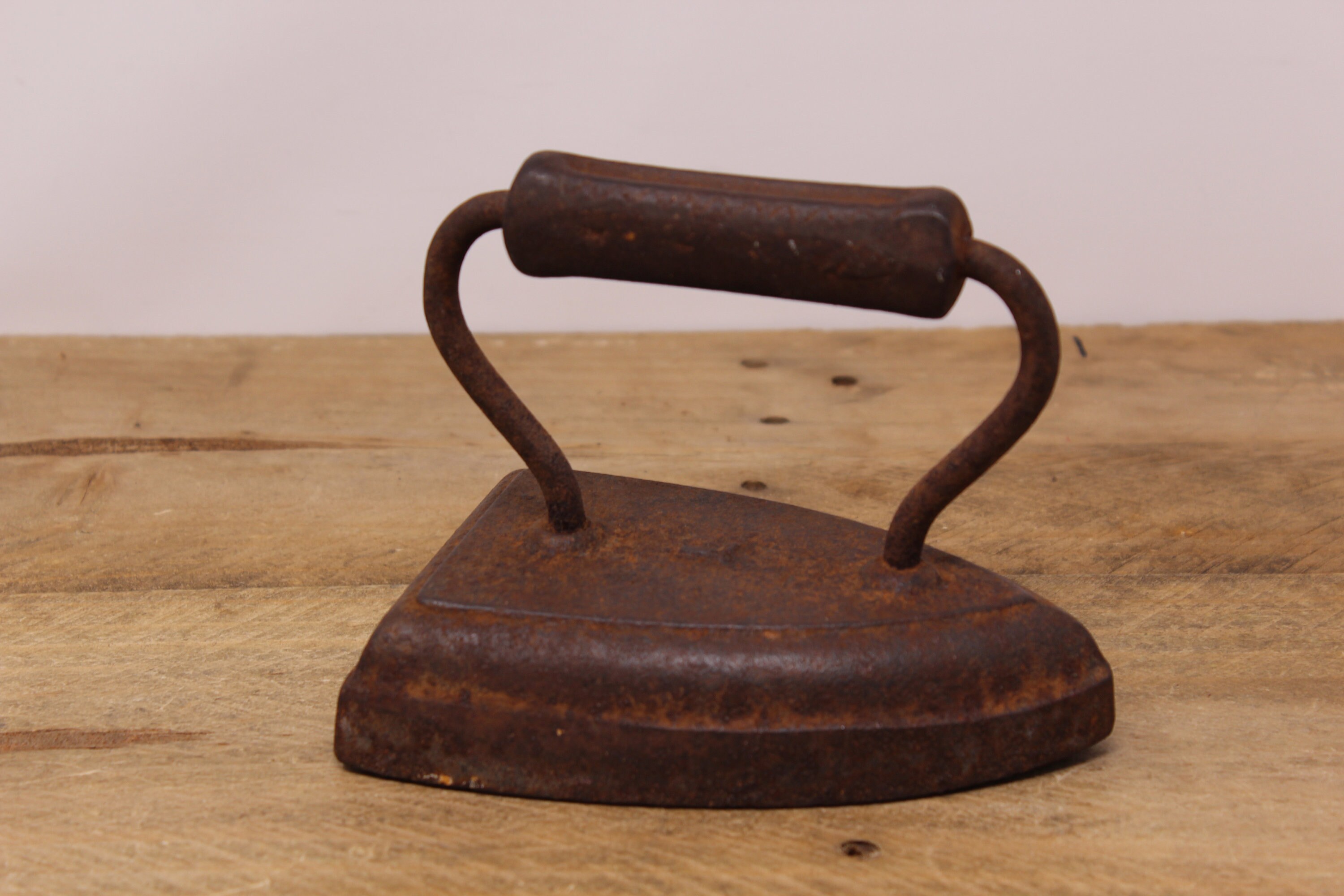 Antique Flat Iron / Clothes Iron Etsy