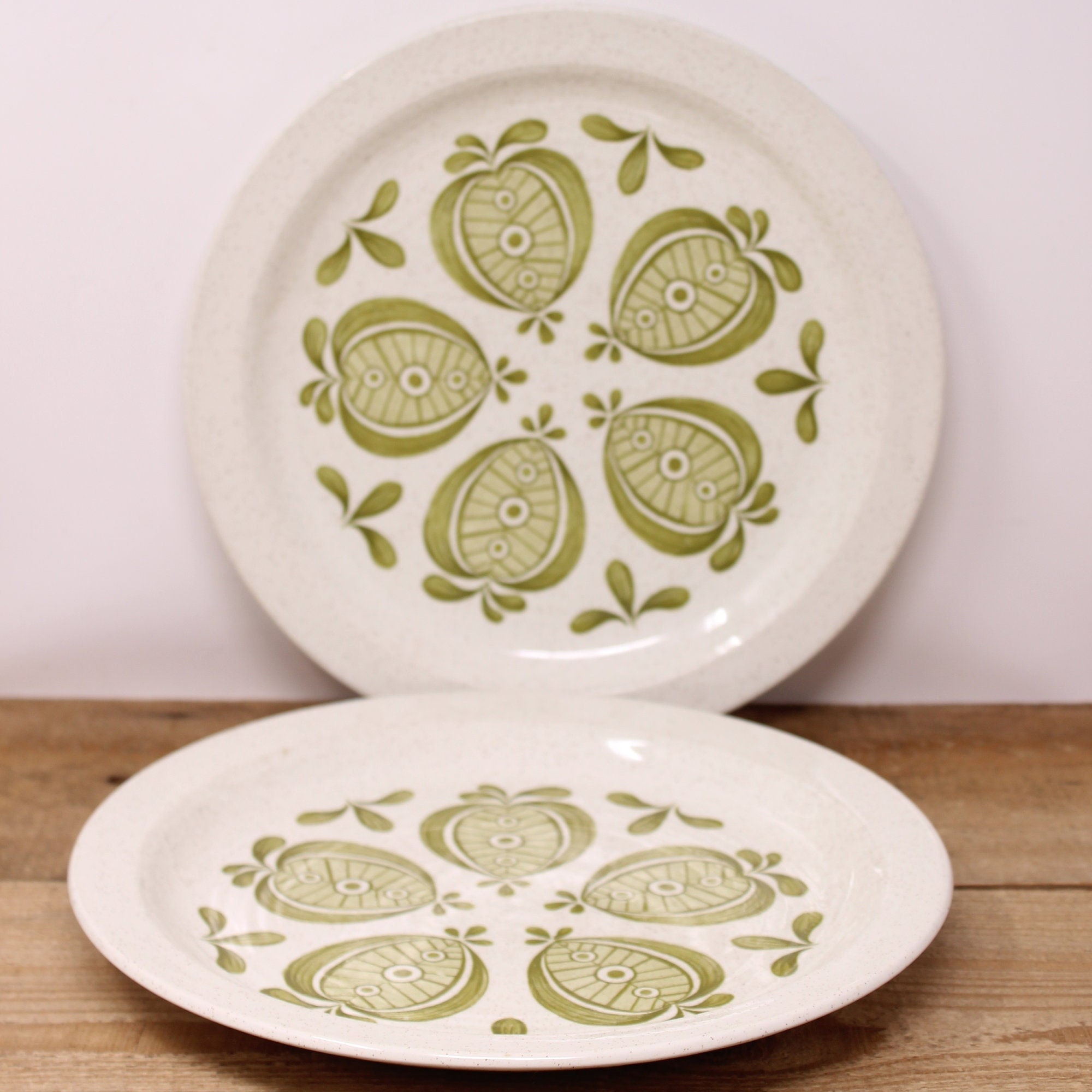 2 Vintage J. & G. Meakin - Pippin Studio Stone - Dinner