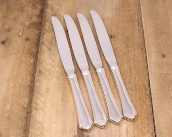 Set of 4 Puritan 1912 International S. Co. Table Knives