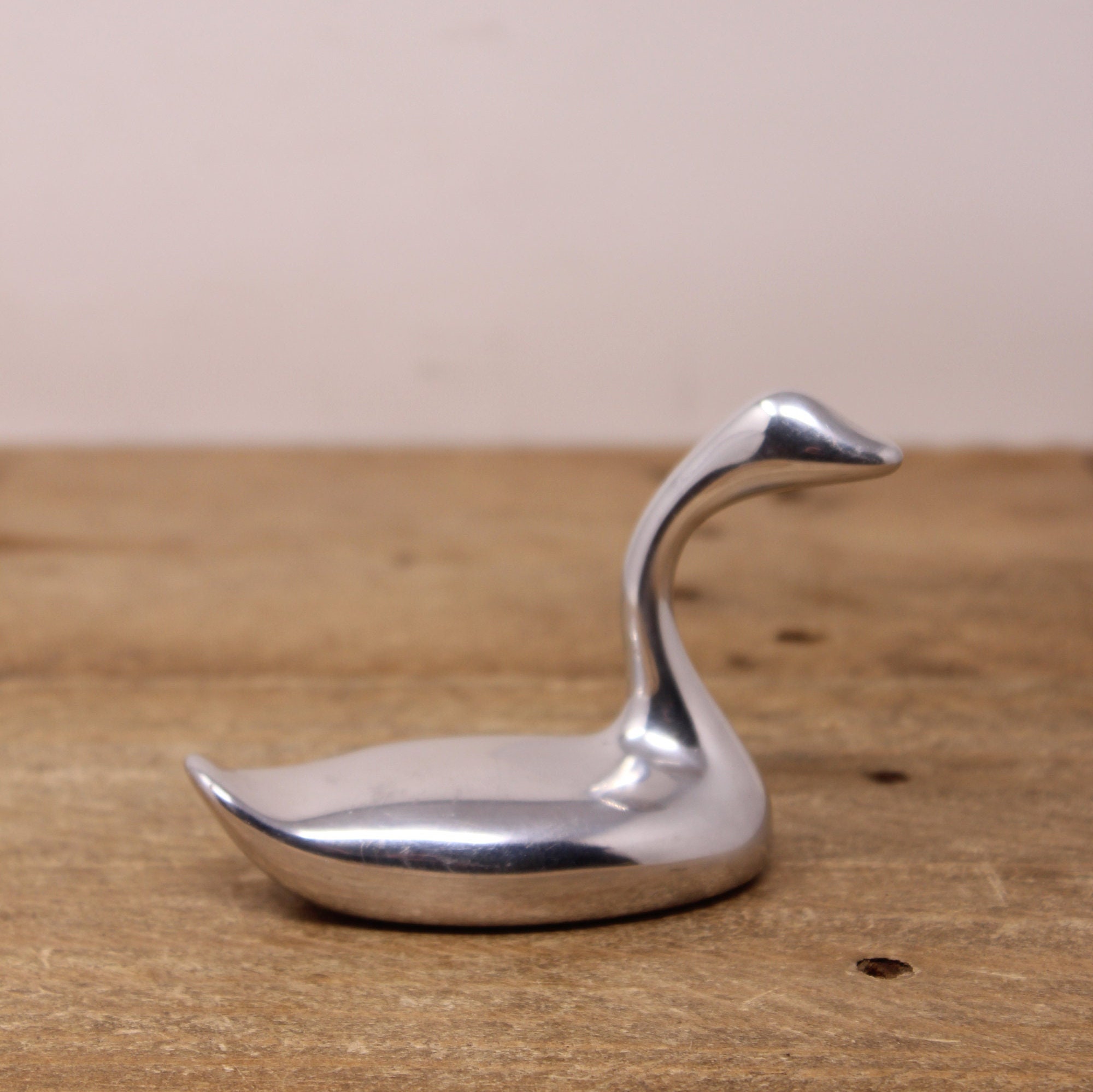 S176 ホセルトン カナダ アルミニウム彫刻 フラインググース スワン Vintage Hoselton Aluminum Swan Sculpture – Signed Canadian Art