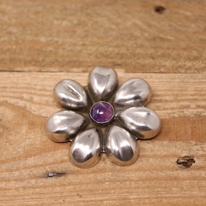 Vintage Round Amethyst Cabochon Flower Brooch Pin - Mexico Silver