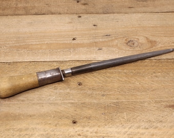 Antique 13.5" Lutz File & Tool Co. Sharpening Steel - Cincinnatti - Ohio - U.S.A.