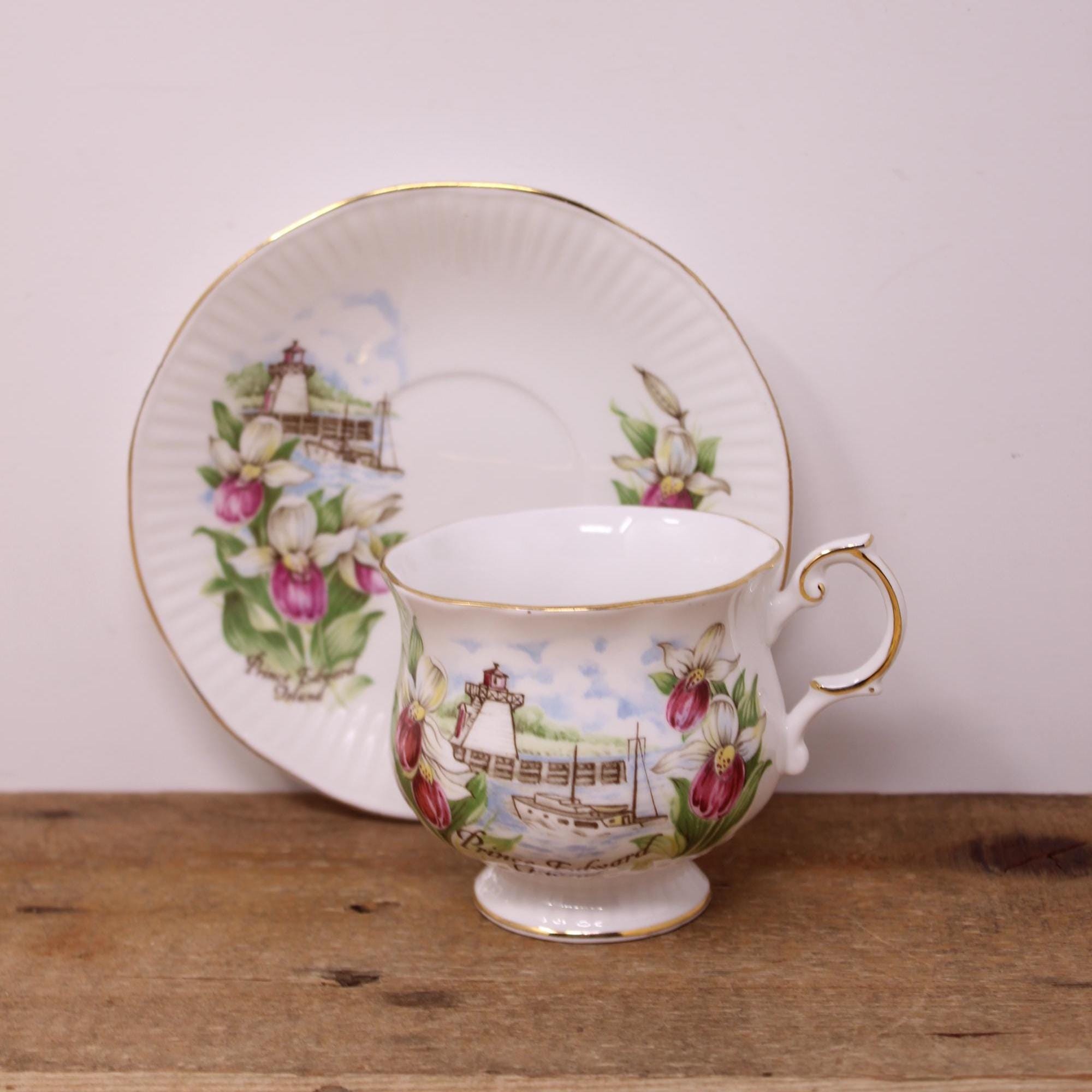 Queens 1875 - Etsy