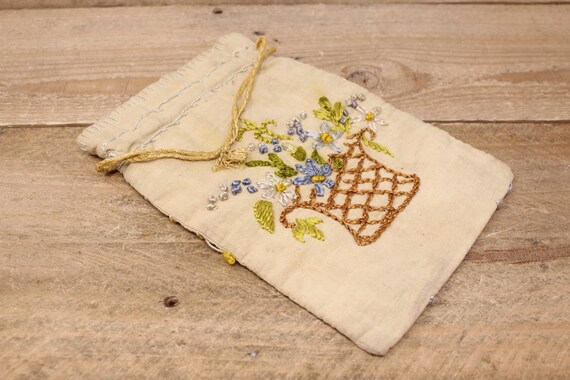 Antique Hand Embroidered Linen Hand Bag / Purse w… - image 1