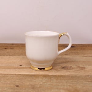 Vintage &quot;Val D&#39;Or&quot; by Royal Albert Tea Mug / Coffee Cup