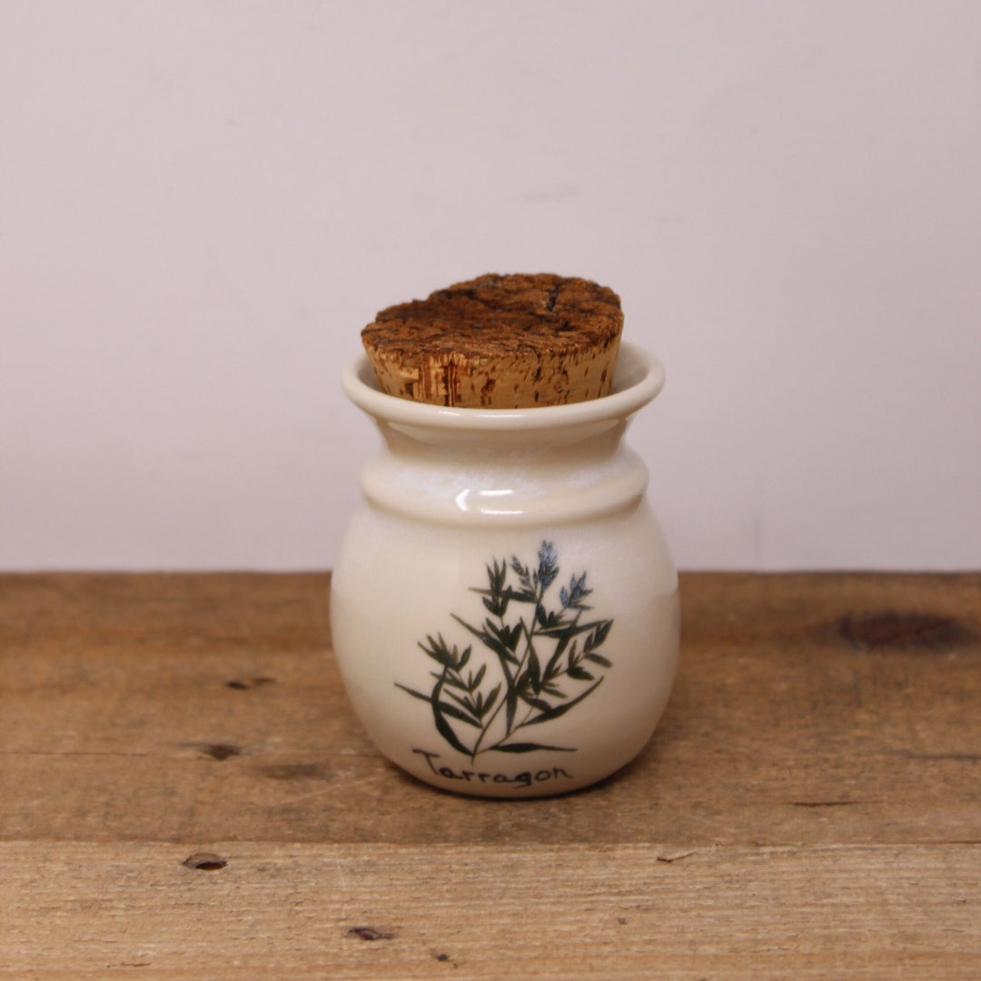 陶芸 MUD N DUST THE JAR "BONE" SMALL Vintage P.E.I. Pottery - Taragon Pottery Jar With Cork Lid