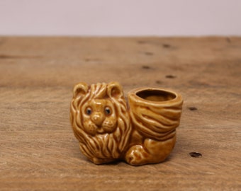 Vintage Ceramic Brown Lion Toothpick Holder