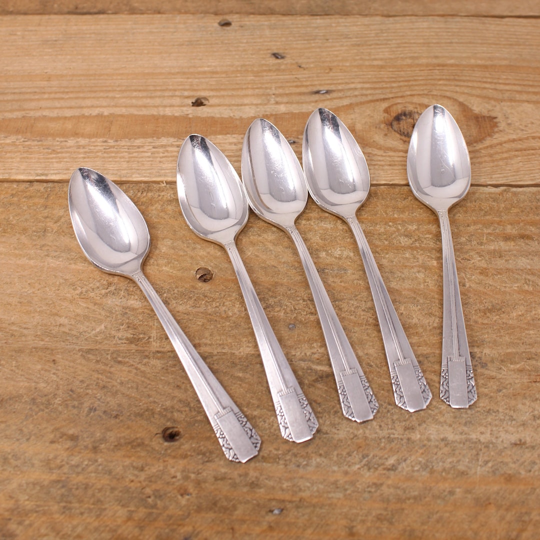 Vintage 1936 Park Lane Teaspoons - 1881 Rogers, Oneida Ltd. - Set