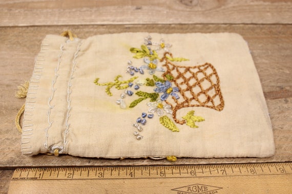 Antique Hand Embroidered Linen Hand Bag / Purse w… - image 7