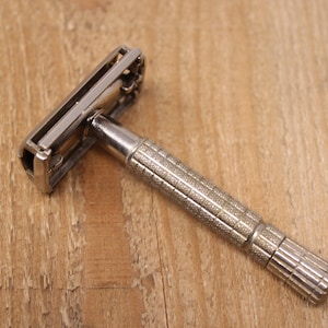 1956 Gillette Flare Tip Super Speed Rasoir de sécurité à double tranchant - B4