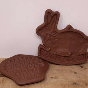 2 Vintage Country Gear by Hartstone Easter Cookie Molds - Easter Bunny / Rabbit / Easter Basket Sugar Cookie Moulds